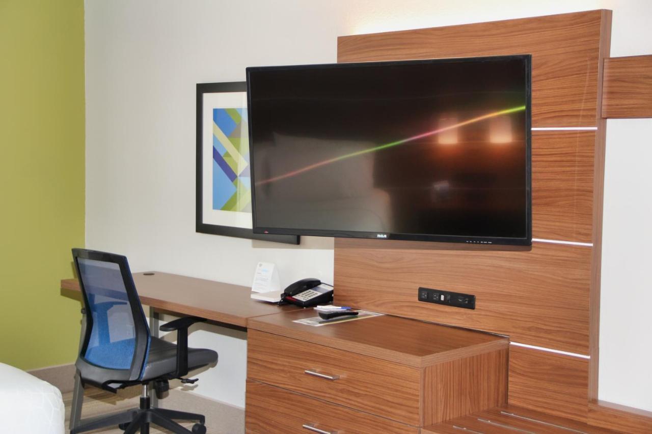 Holiday Inn Express By Ihg Дуглас Экстерьер фото