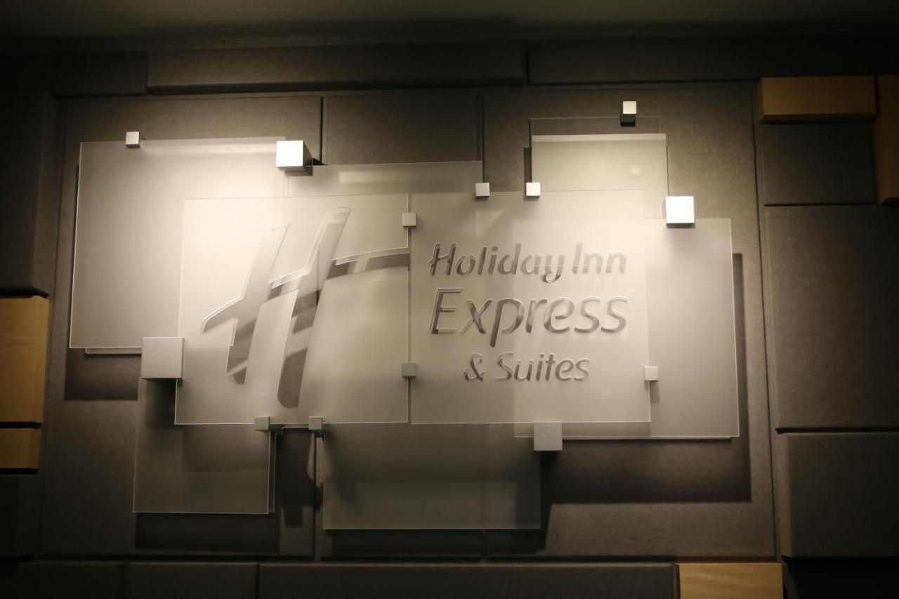 Holiday Inn Express By Ihg Дуглас Экстерьер фото