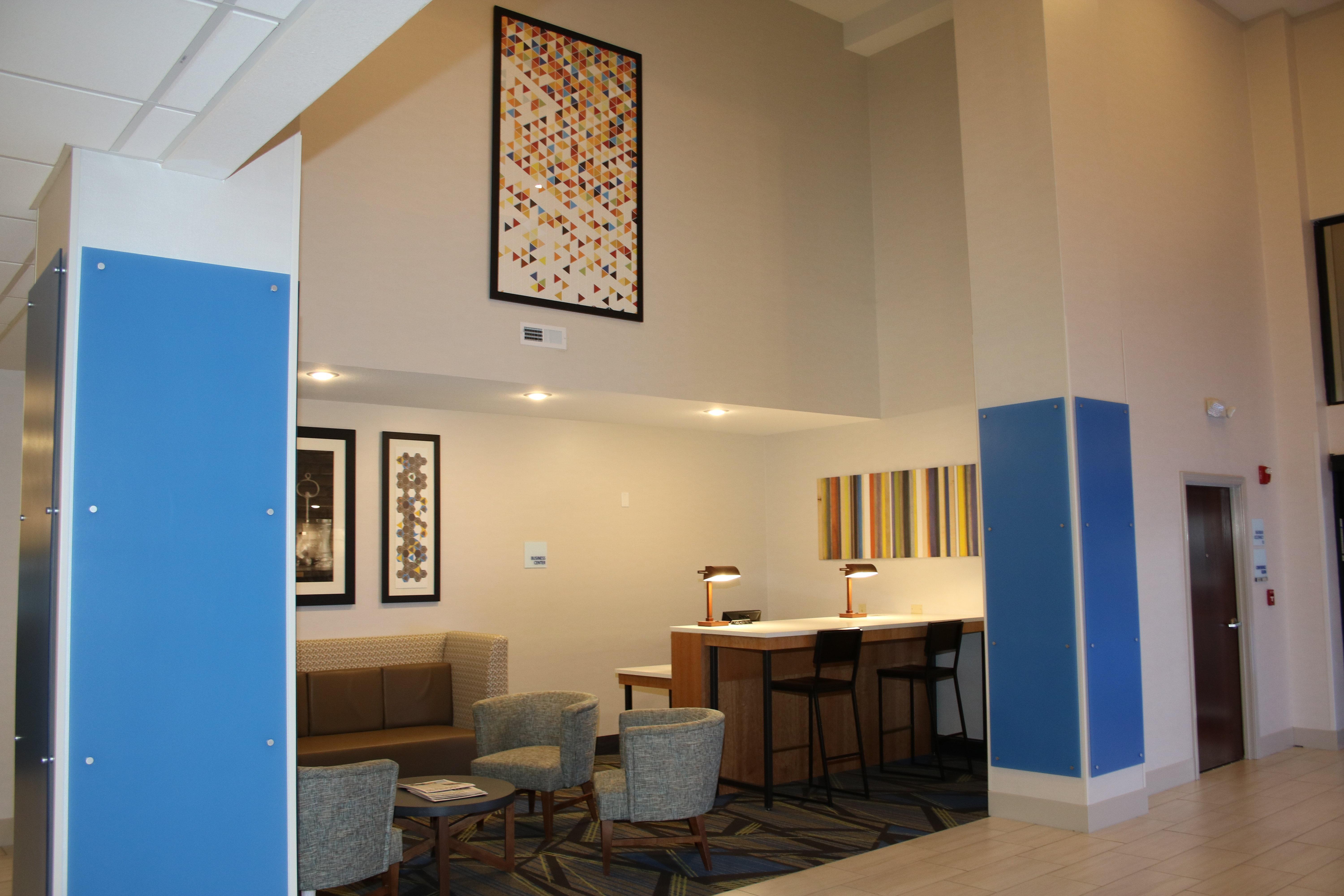 Holiday Inn Express By Ihg Дуглас Экстерьер фото