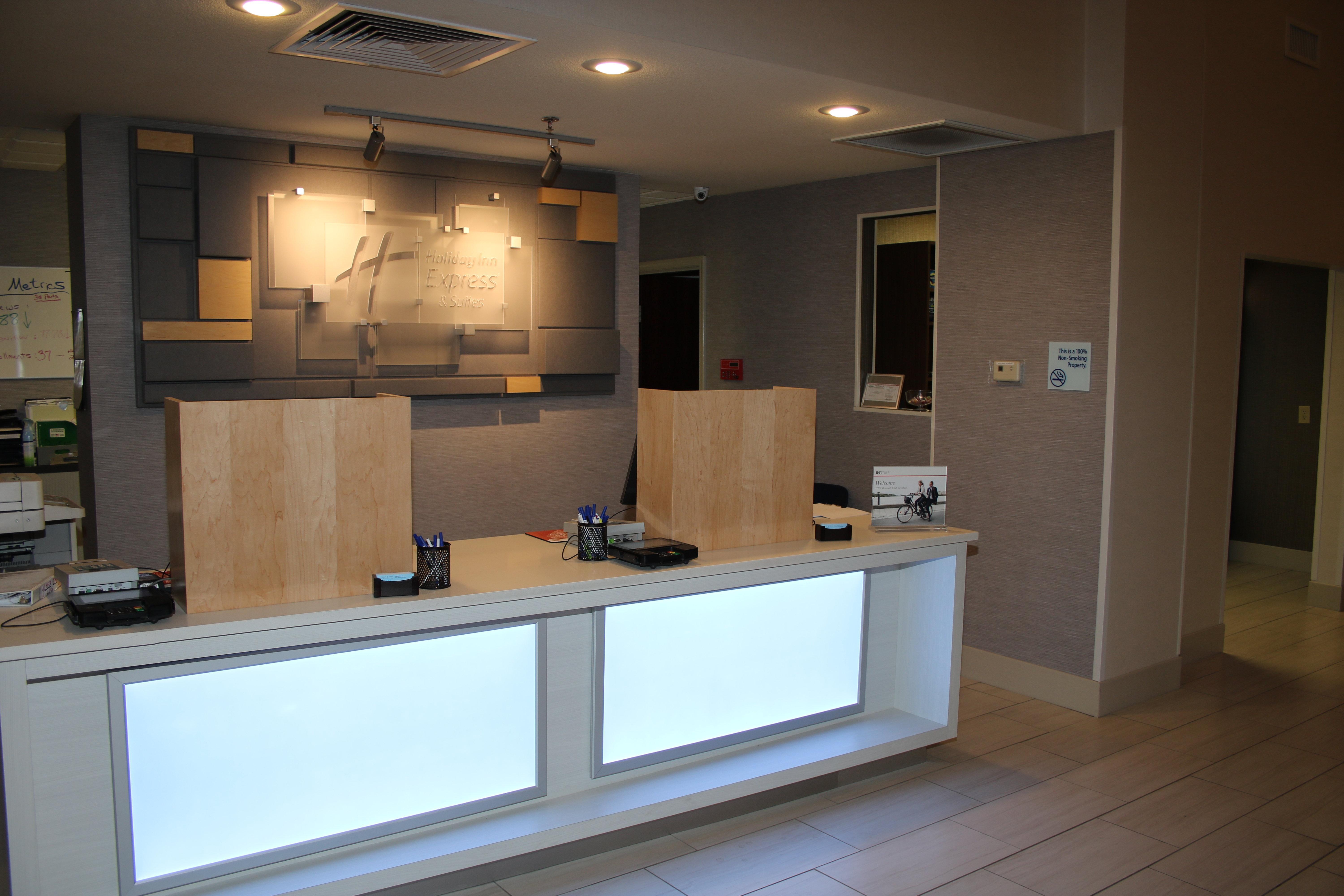 Holiday Inn Express By Ihg Дуглас Экстерьер фото