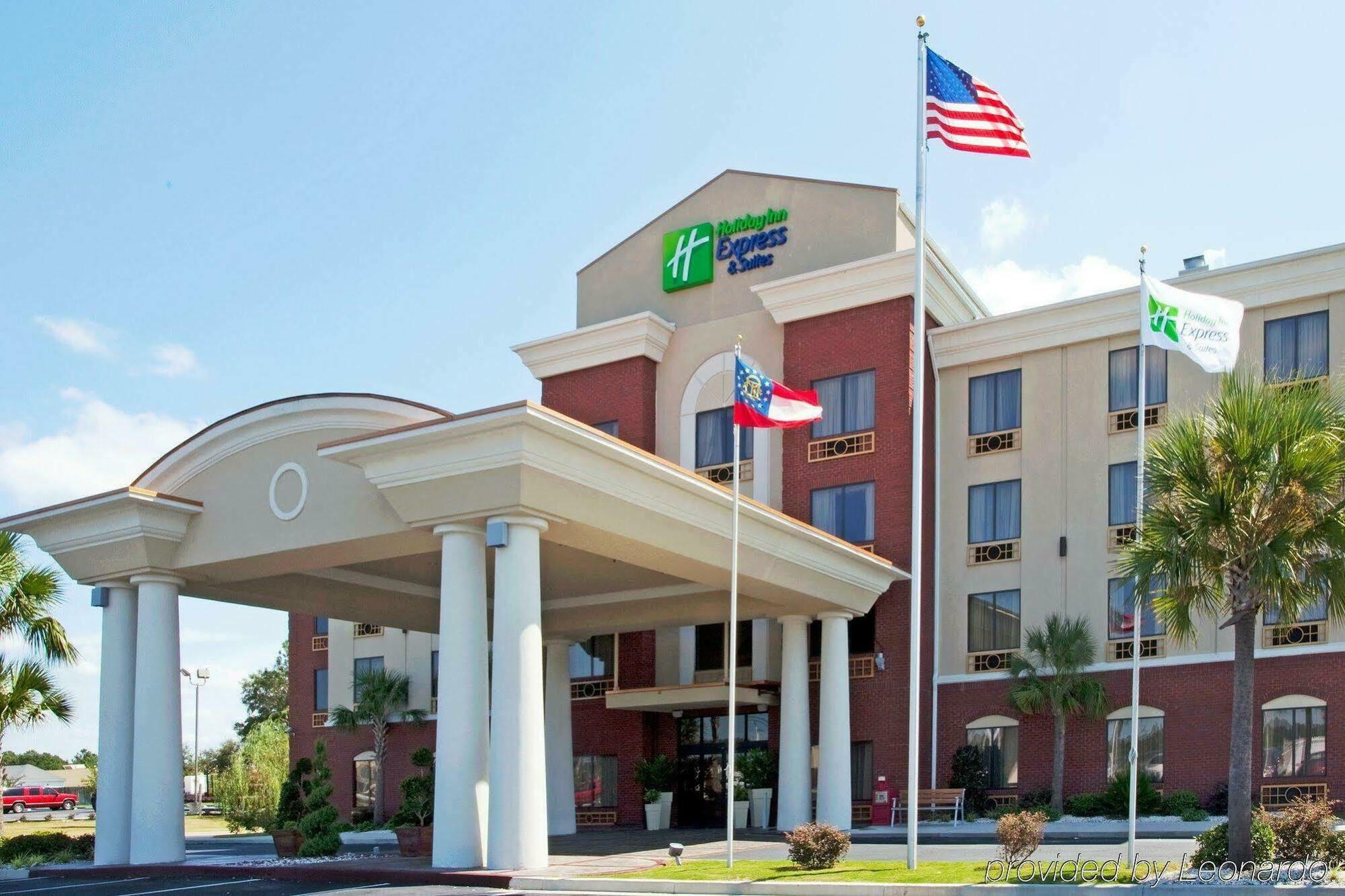 Holiday Inn Express By Ihg Дуглас Экстерьер фото