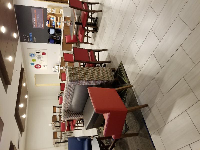 Holiday Inn Express By Ihg Дуглас Экстерьер фото