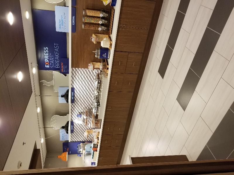 Holiday Inn Express By Ihg Дуглас Экстерьер фото